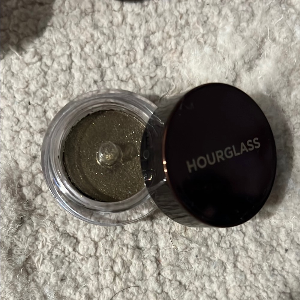 Hourglass Scattered light eye shadow- Foil, Vivid, Reflect colours - Picture 4 of 5